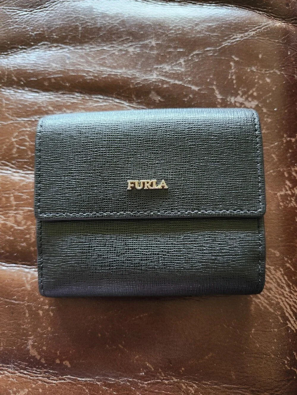 Sale🥰 Furla Saffiano Compact Trifold Wallet BNWOT